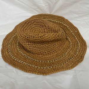Straw bucket hat